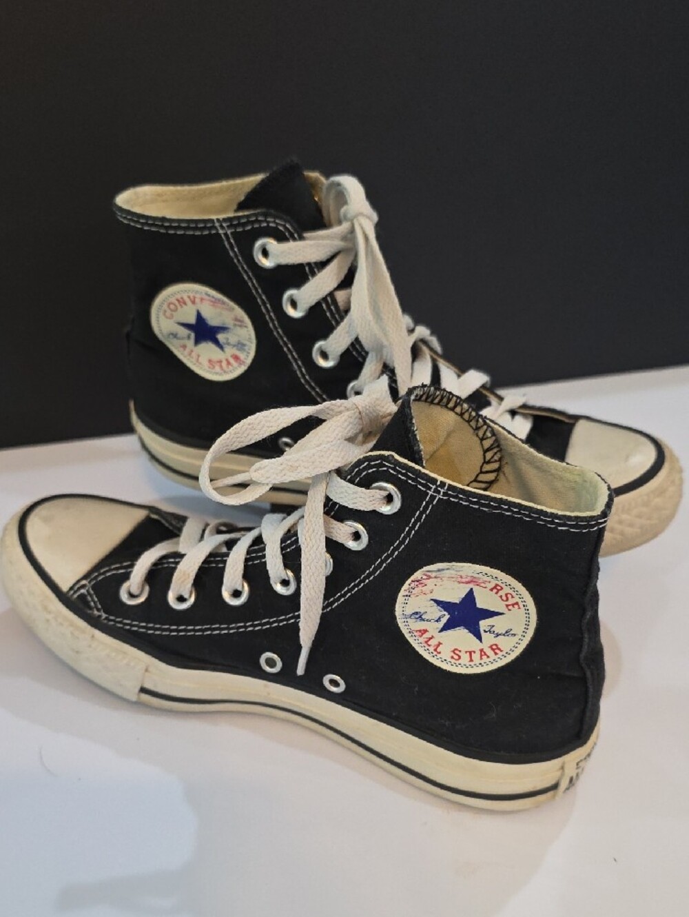 Converse All Star Women's Black and White High Top Sneakers Size 6.5 - Picture 4 of 9
